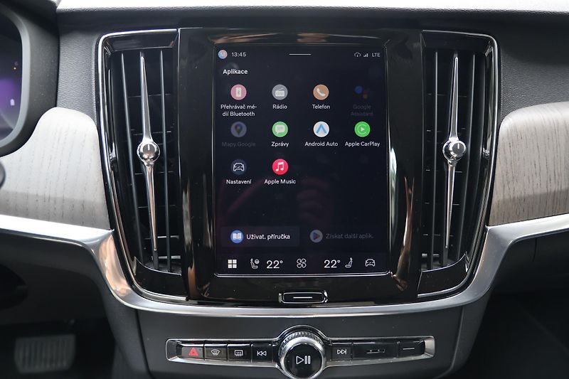 Volvo V90 (2021) Pro, B5 AWD mild hybrid - fotka 13 z 25