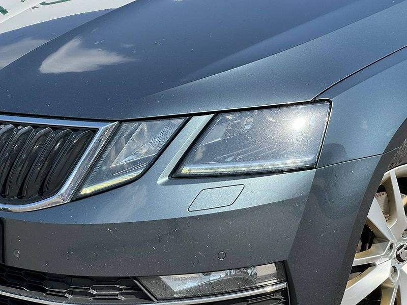 Škoda Octavia combi Style Plus 2,0 TDI 110 k - fotka 25 z 25