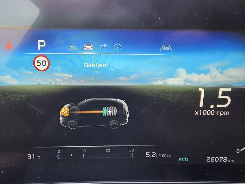 Kia Sportage 1.6-HEV-V ZÁRUCE-NÍZKÉ KM - fotka 10 z 44