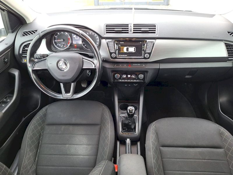 Škoda Fabia (2018) 1.0 TSI / 81 kW / 6MP / STYLE - fotka 11 z 30