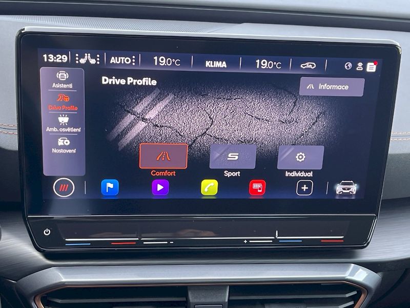 Cupra Formentor (2023) 1.5 TSI 110 kW DSG Basis - fotka 18 z 35