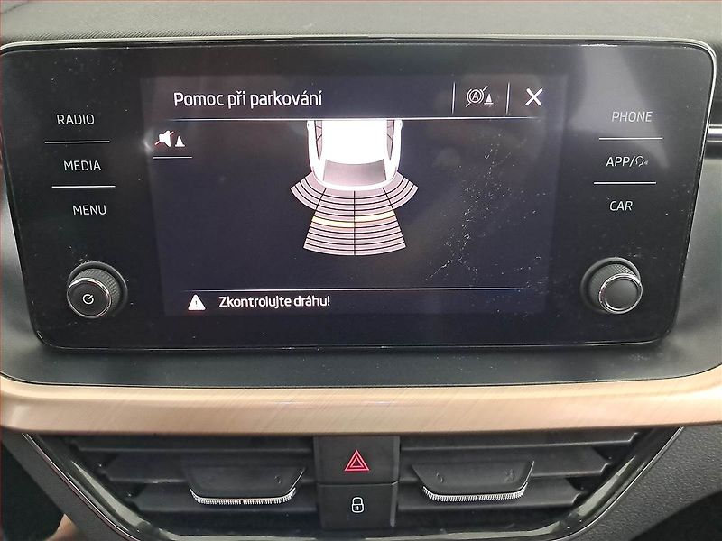 Škoda Scala (2020) Style 1.5 TSI, Automat - fotka 19 z 20
