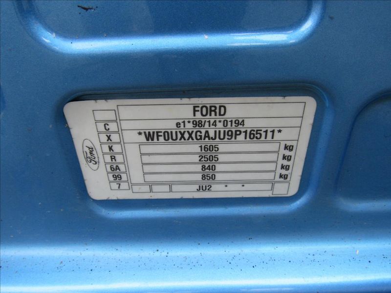 Ford Fusion 1,4 i 59KW 1.Majitel - fotka 28 z 28