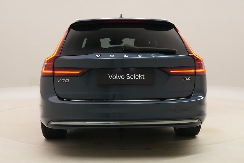 Volvo V90 B4 BRIGHT PLUS AUT REZERVACE - fotka 12 z 48