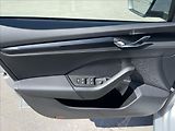 Škoda Octavia 2,0 TDI Combi Ambition Plus - náhled 14