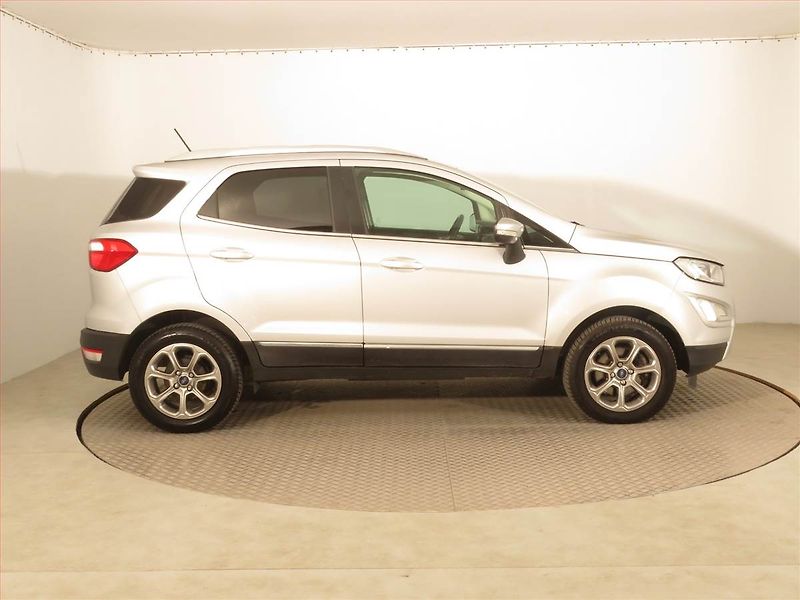 Ford EcoSport (2018) 1.0 EcoBoost, Serv.kniha - fotka 6 z 15
