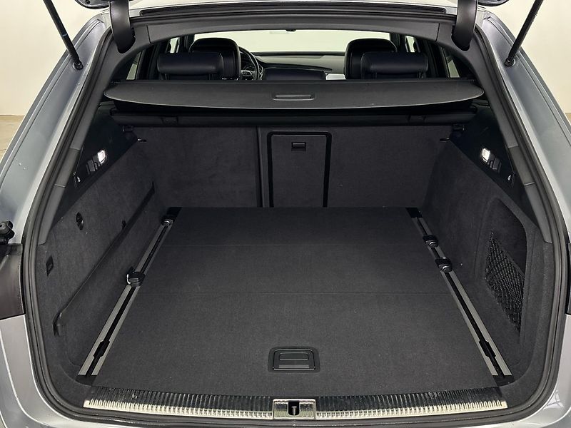 Audi A6 quattro S tronic - fotka 10 z 29
