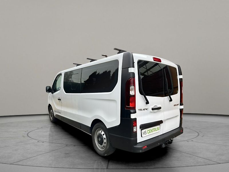 Renault Trafic 1.6dCi 92kW 9 míst - fotka 8 z 20