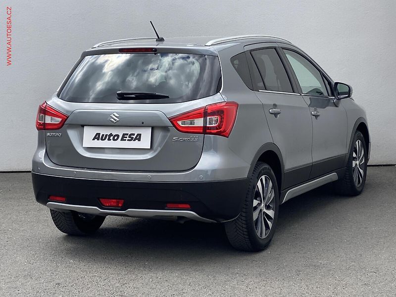 Suzuki S-Cross (2018) 1.0BJet, Premium, bixen - fotka 4 z 17