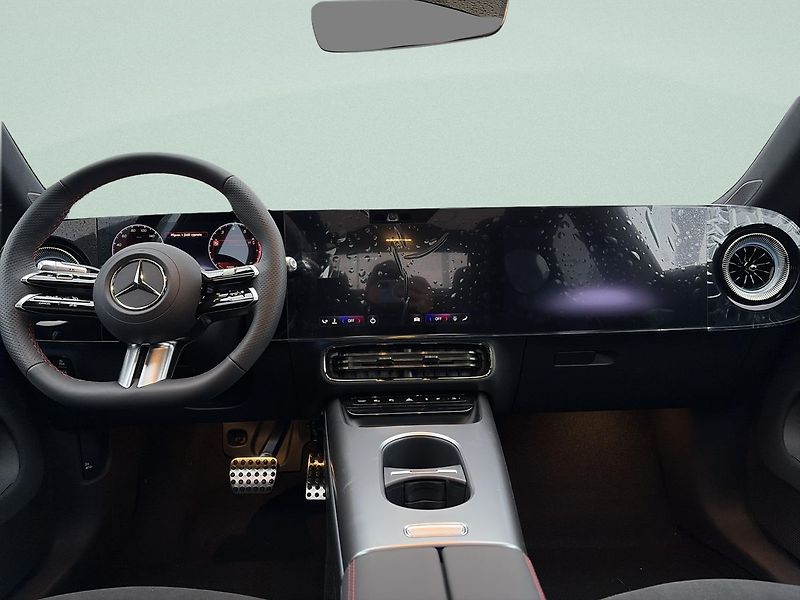 Mercedes-Benz CLA (2026) 200 4M - fotka 11 z 15