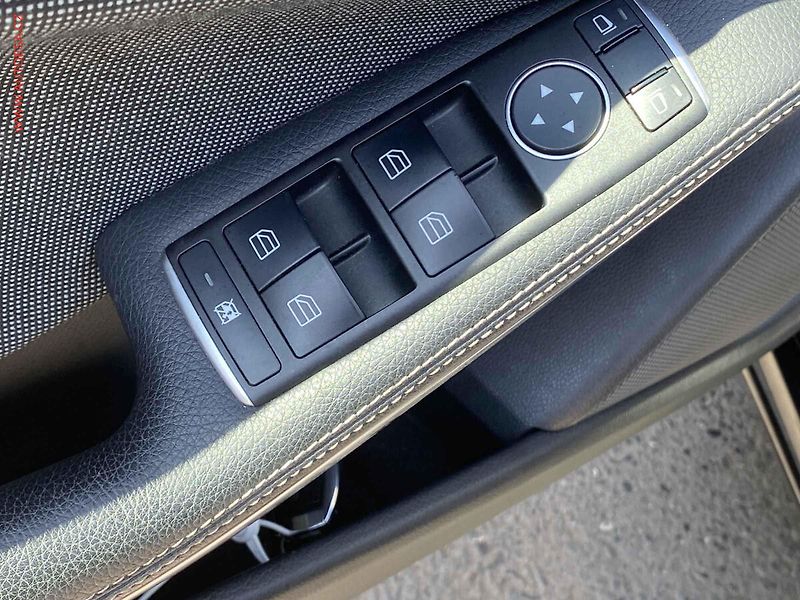 Mercedes-Benz Třídy A (2016) 1.6i, ČR, AT, LED, AC - fotka 11 z 19
