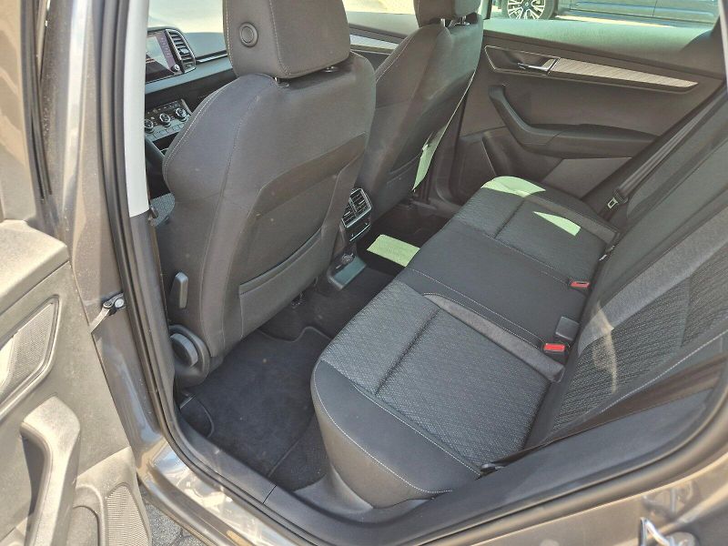 Škoda Karoq (2025) Top Selection 1.5TSi 110kW 7°a - fotka 14 z 28