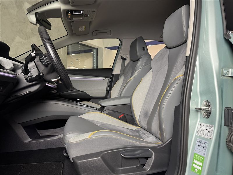 Škoda Enyaq 80x 4x4 195kW Matrix Assist - fotka 22 z 49