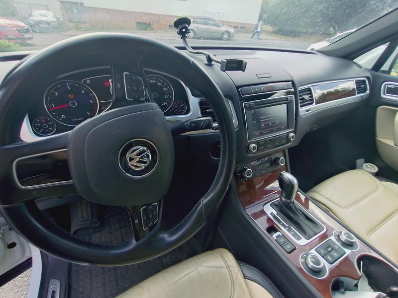 Volkswagen Touareg (2016) - fotka 8 z 17