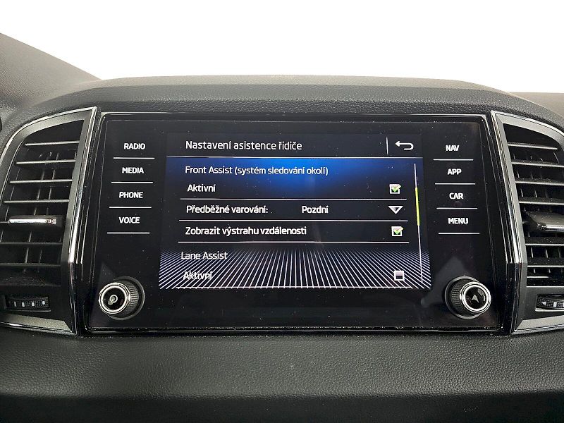 Škoda Karoq (2019) 1.5TSI 110KW AMBITION - fotka 15 z 30