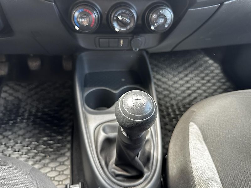 Toyota Aygo X-1.0i-53KW-KLIMA-Č.R.-DPH - fotka 20 z 27