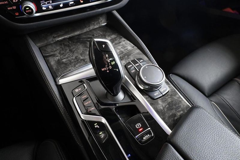 BMW Řada 6 630d xDrive Gran Turismo - fotka 13 z 31