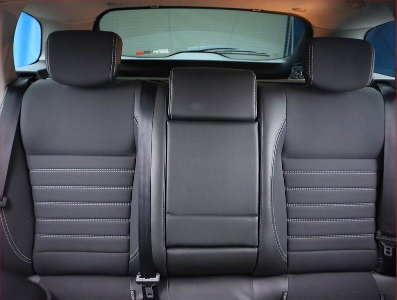 Renault Laguna (2012) 2.0 dCi, Automat, Serv.kniha - fotka 10 z 20
