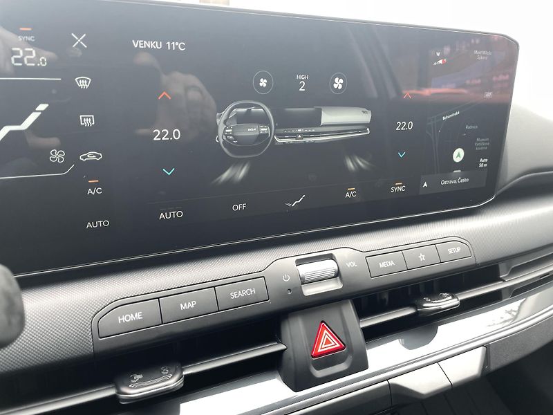 Kia K4 (2026) 1.0T-GDi MHEV 7DCT EXCLUSIVE - fotka 18 z 31