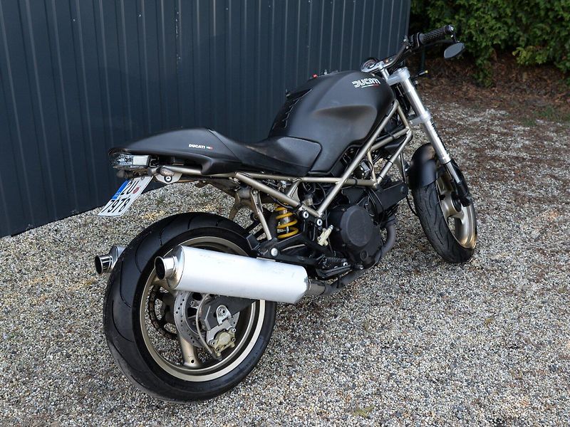 Ducati MONSTER - fotka 3 z 8