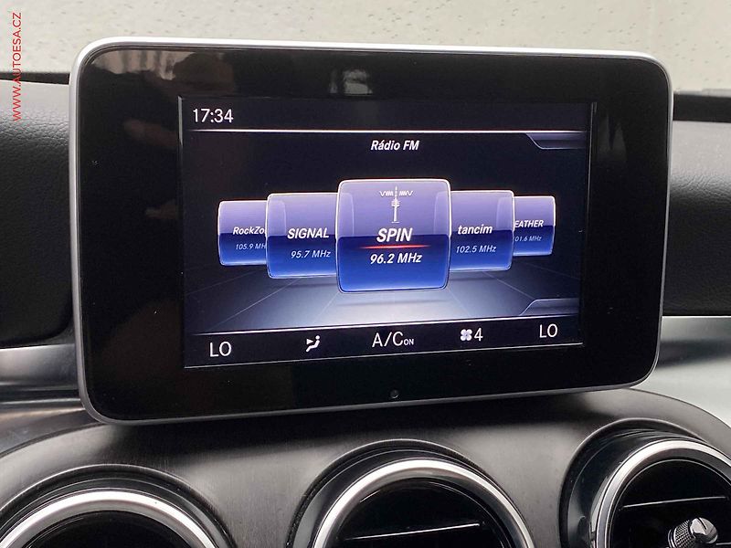 Mercedes-Benz Třídy C (2016) 1.6, AT, LED - fotka 17 z 20