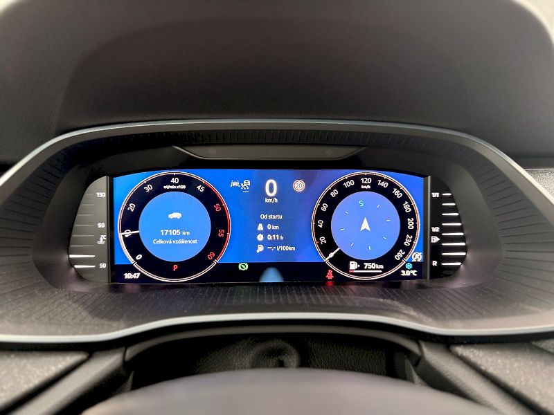 Škoda Octavia (2024) COMBI TOP SELECTION 2,0 TDI 11 - fotka 24 z 33