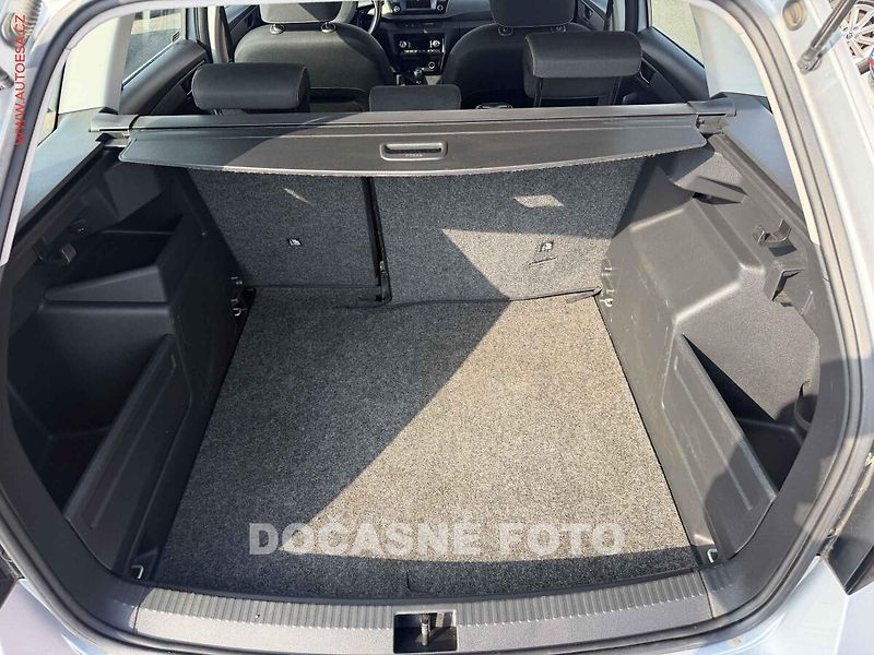 Škoda Fabia (2015) 1.4 TDi, ČR, AC, temp - fotka 7 z 17