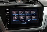 Volkswagen Touran 1.5 TSI TAŽNÉ*7.MÍST*DPH*ČR 1M - náhled 28