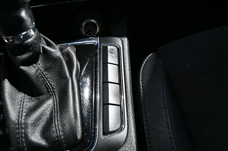 Škoda Superb 2.0TDI 125KW rezervace 3/2011 - fotka 16 z 43
