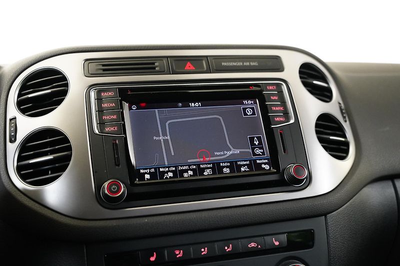 Volkswagen Tiguan - fotka 20 z 25