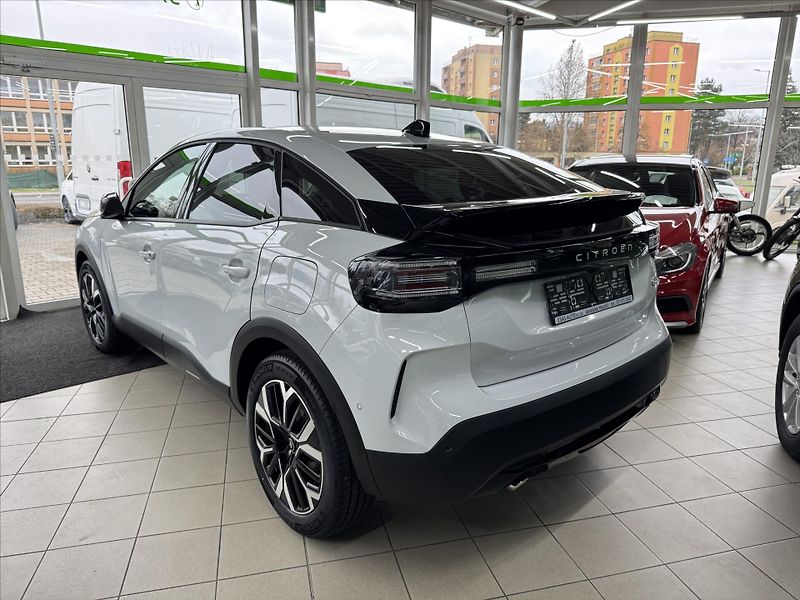 Citroën C4 1,2   MAX Petrol 130k Automati - fotka 4 z 20
