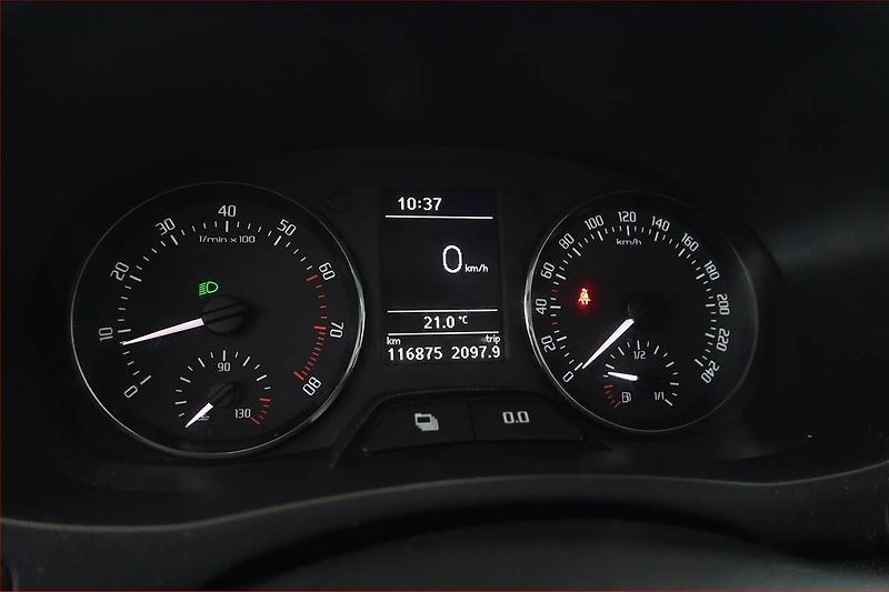 Škoda Roomster (2011) Comfort 1.2 TSI, nová STK - fotka 11 z 15