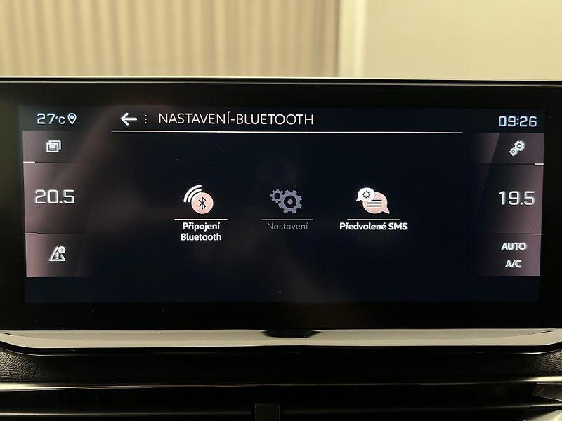 Peugeot 5008 GT 1.6 PURETECH AUT 7 MÍST - fotka 40 z 47