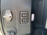 Land Rover Defender 3,0 110 D300 X-DYN. HSE ZÁRUKA - náhled 29
