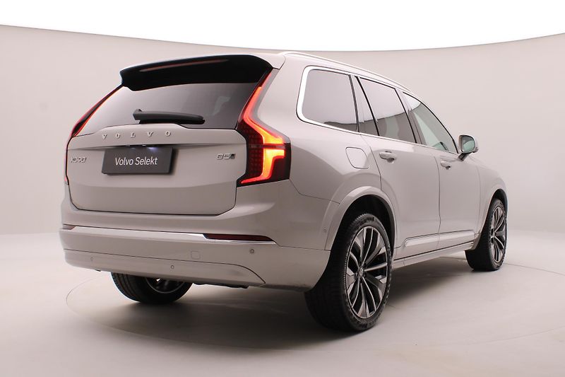 Volvo XC90 B5 AWD BRIGHT PLUS AUT CZ 7m - fotka 13 z 60