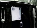 Volvo XC40 B4 FWD // ULTRA // REZERVACE - náhled 30