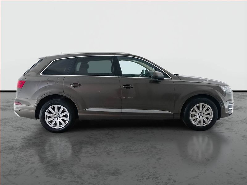 Audi Q7 (2016) 3.0 TDI, 4X4, Automat, 7 míst - fotka 6 z 19