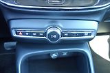 Volvo XC40 2,0 D4, ČR, SERVIS.KN., AWD. - náhled 29