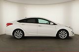 Hyundai i40 (2013) 2.0 GDI, Automat, Navi, Xenony - náhled 6