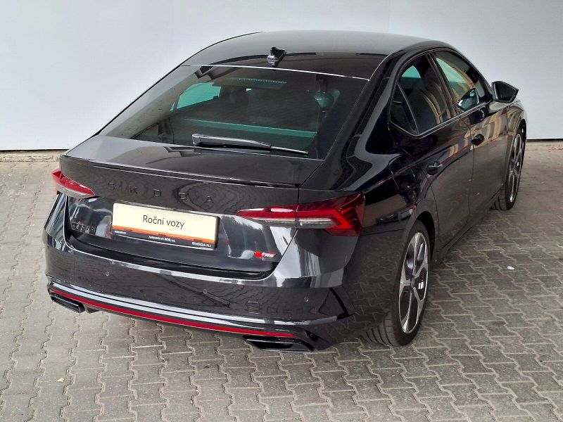Škoda Octavia (2025) RS TS 195/2.0 A7F - fotka 2 z 22