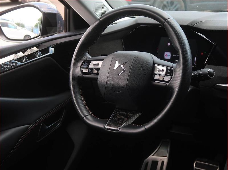 DS Automobiles DS4 (2022) 1.2 PureTech - fotka 20 z 20