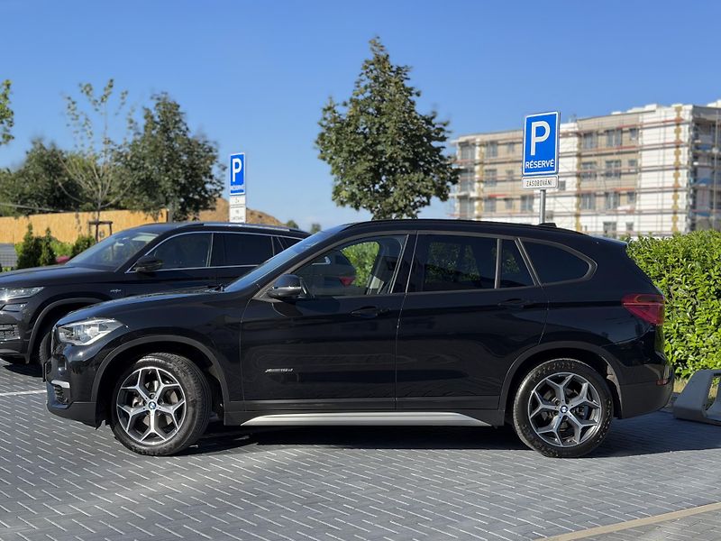 BMW X1 (2016) 110 kW xLine xDrive - fotka 2 z 24
