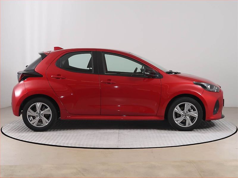 Mazda 2 (2025) 1.5 Hybrid - fotka 6 z 16