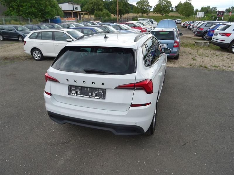 Škoda Kamiq 1,0 TSi 81 kW Business - fotka 13 z 37