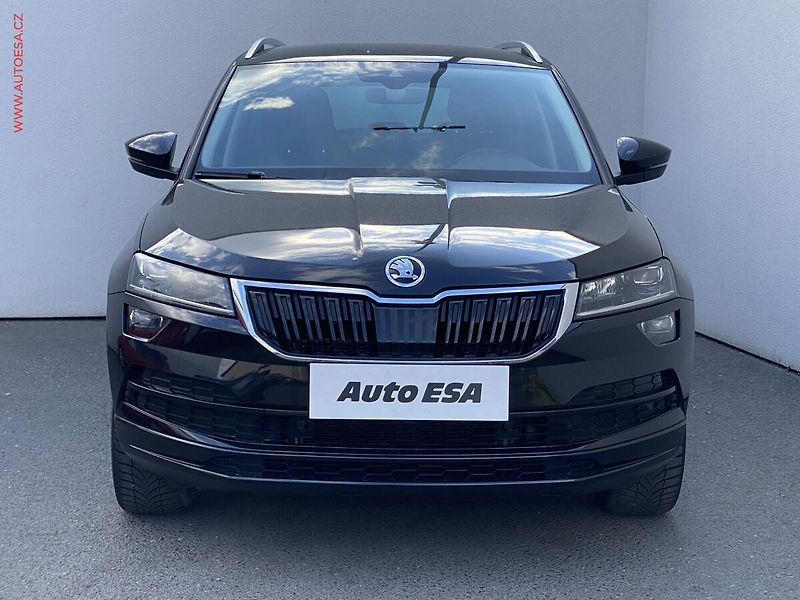 Škoda Karoq (2020) 2.0 TDi 4x4, Drive, DSG, LED - fotka 2 z 17