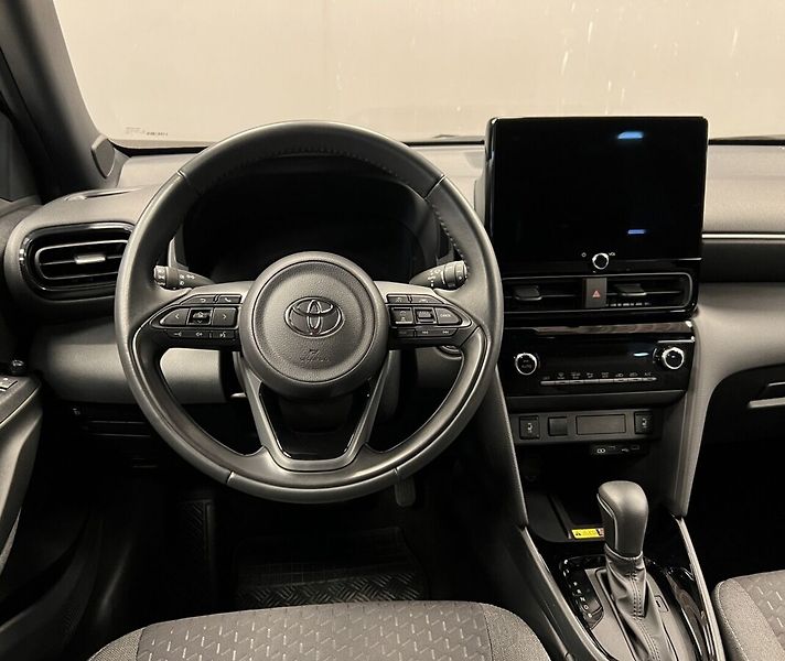 Toyota Yaris Cross 1.5 Hybrid AT STYLE - fotka 5 z 16