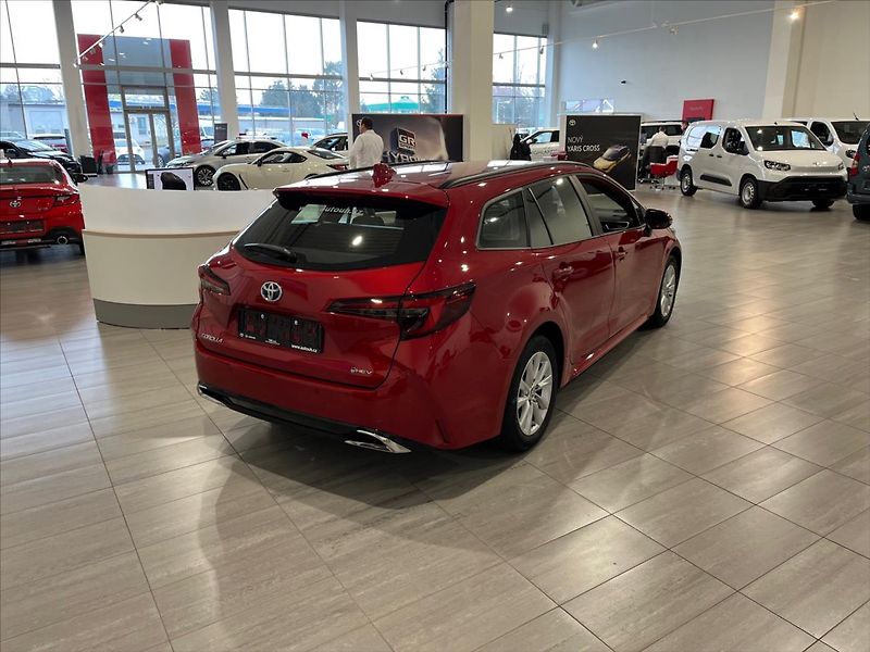 Toyota Corolla (2025) 1,8 hybrid 140 koní  Comfort + - fotka 5 z 16