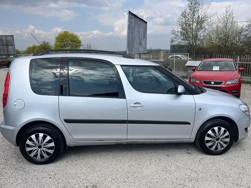 Škoda Roomster (2010) 1.2 51KW 1.MAJITEL 85000KM! - fotka 8 z 36