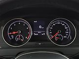 Volkswagen Golf (2018) Highline 1.0 TSI, Tempomat - náhled 11