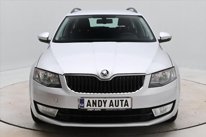 Škoda Octavia 1,6 TDI 77 kW DSG Ambition Zár - fotka 2 z 29